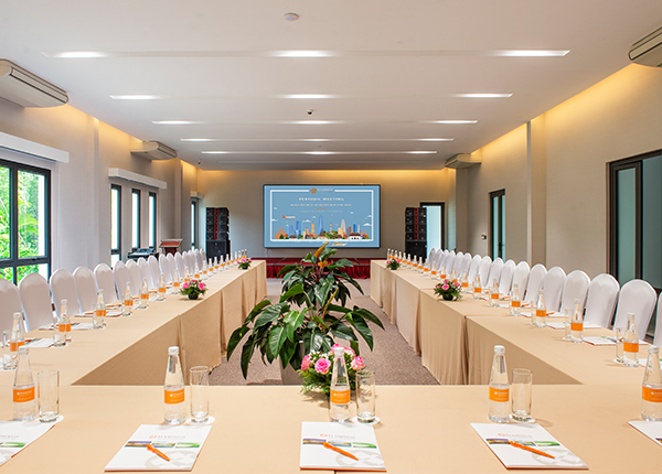 Flamingo_Đại_Lải_Resort_OperaHouse